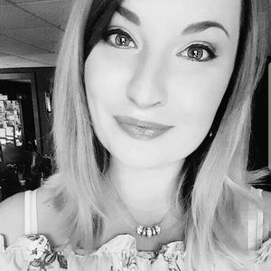 Meet your Posher, Riley